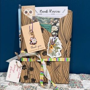 Blind date with a book, hardcover, life, and death love young heroines